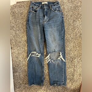 Abercrombie and Fitch Curve Love the ankle straight ultra high-rise jean
